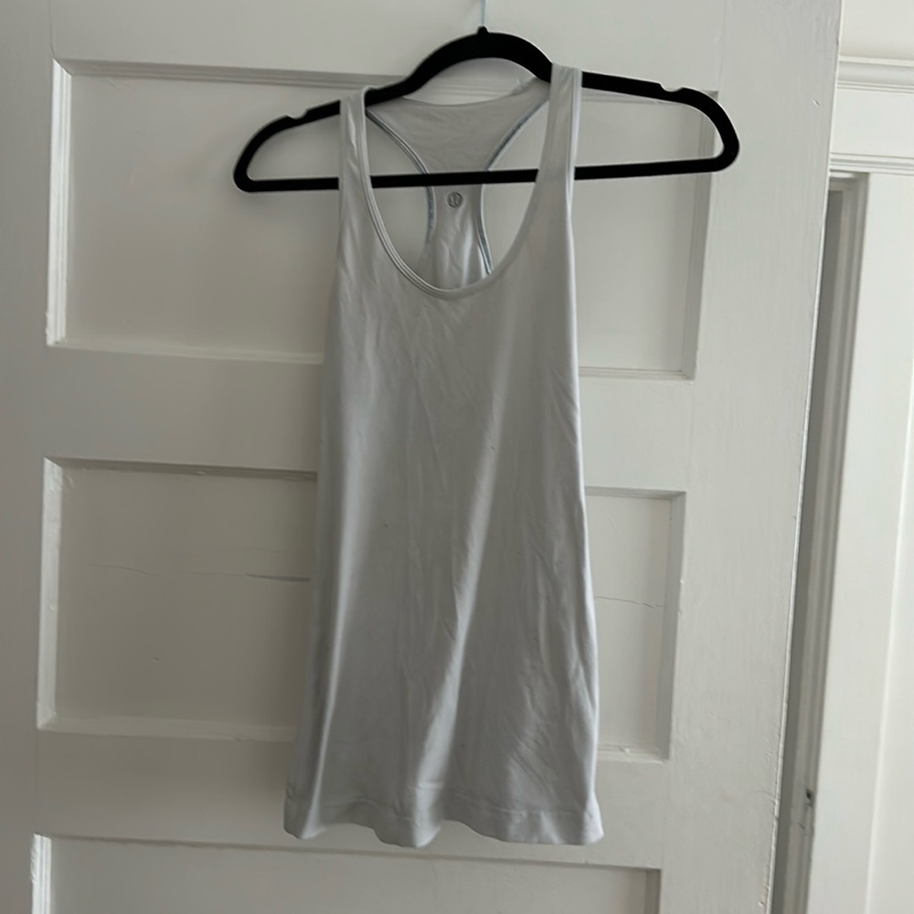 Lululemon White Tank (size 2)